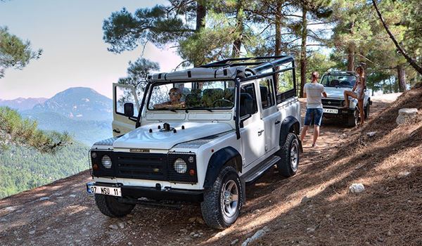 Jeep Safari