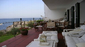 Villa auf Menorca erste Linie zum Meer im Verkauf