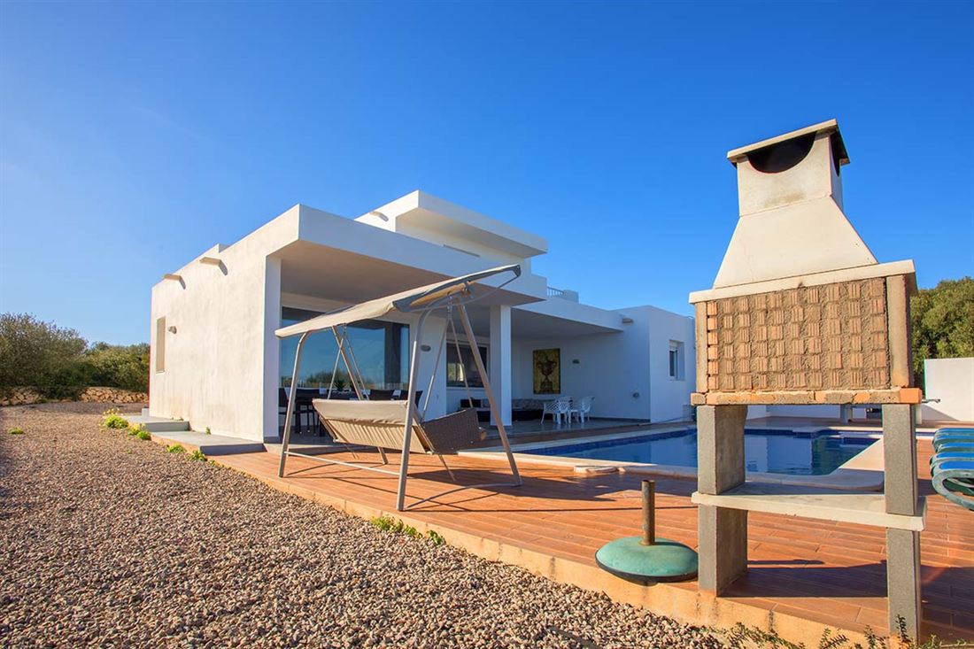 Wunderschönes neu gebautes Haus in Binibeca mit Pool- und Touristenlizenz